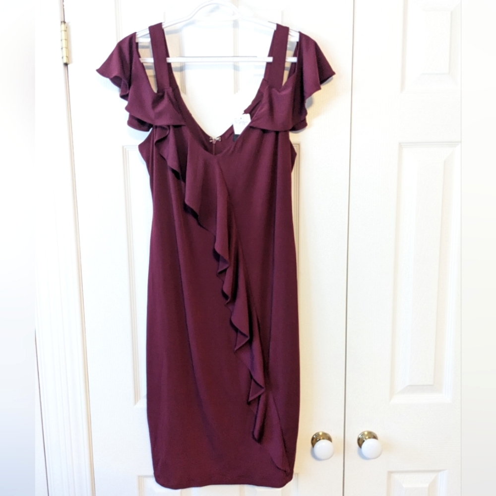 Large Le Chateau Cold Shoulder Ruffle Cocktail Dress